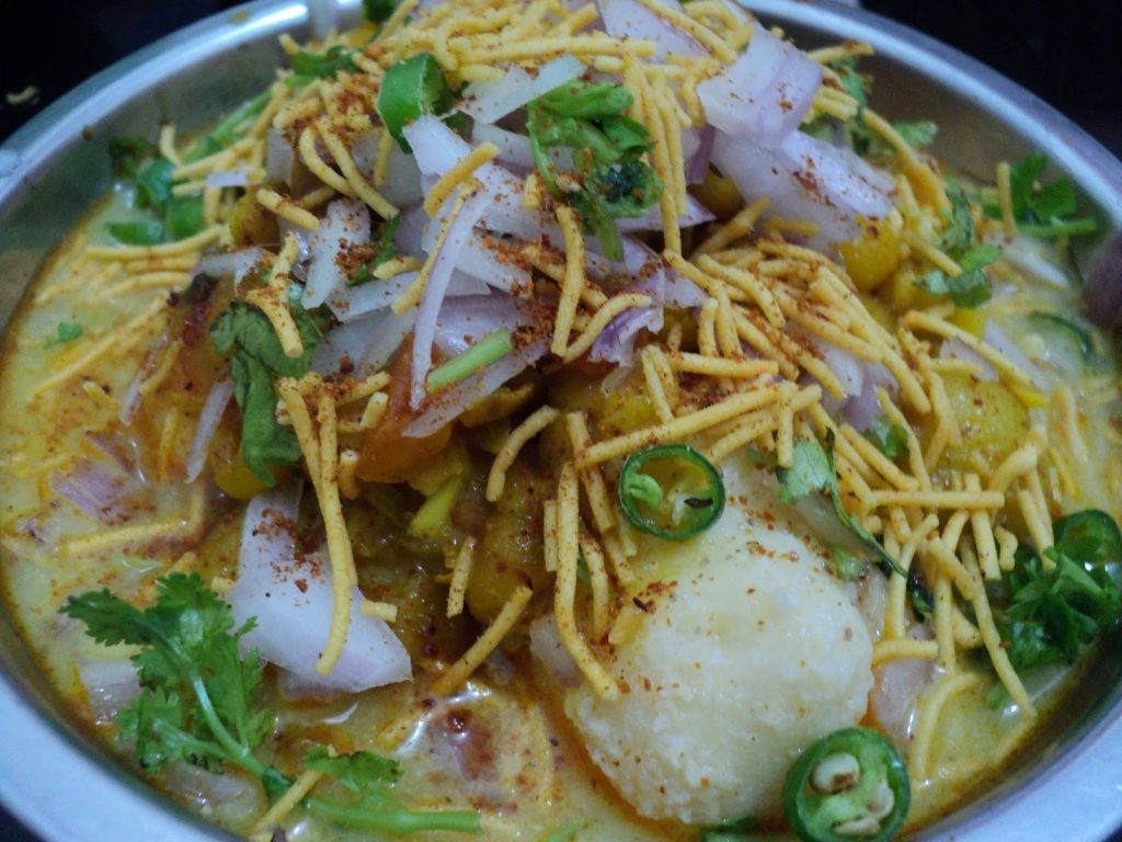 Dahibara Aloodam : Signature Street Food From Cuttack