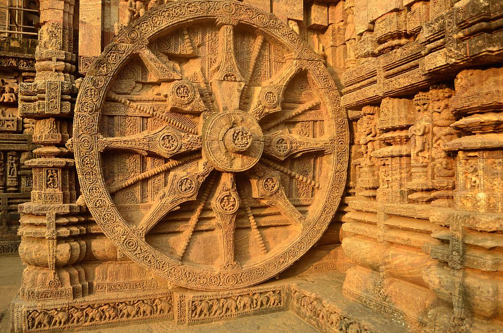 Stone And Wood Carvings: A Tale Of Inseparable Beauty