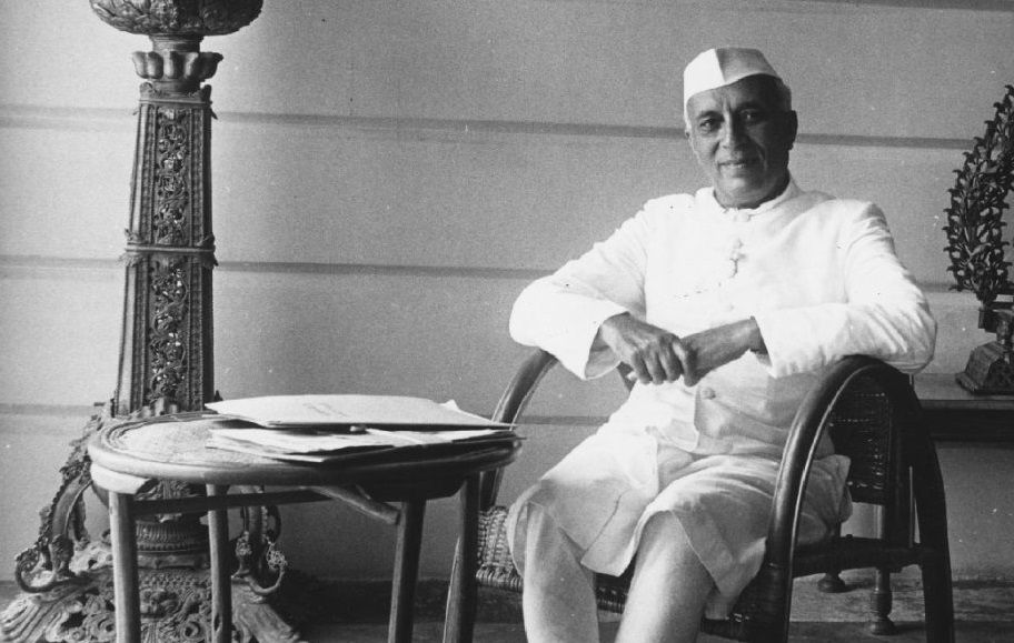  Nehru's Vision: Uniting a Divided Nation
