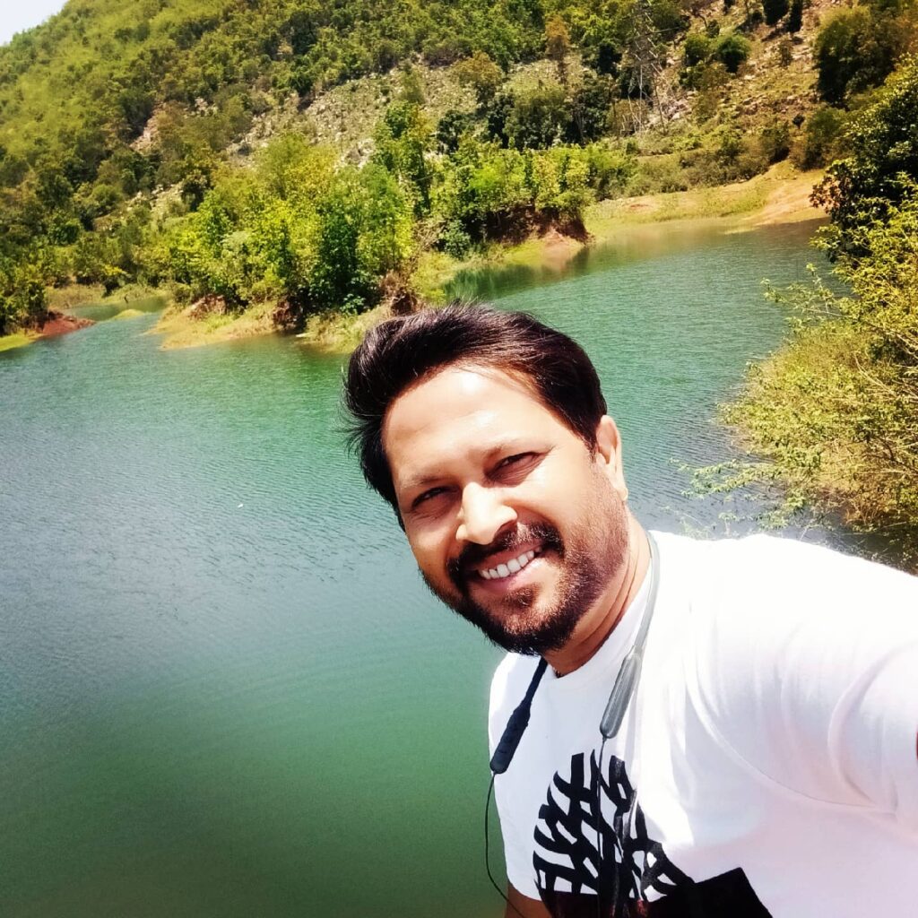 Sritam Das